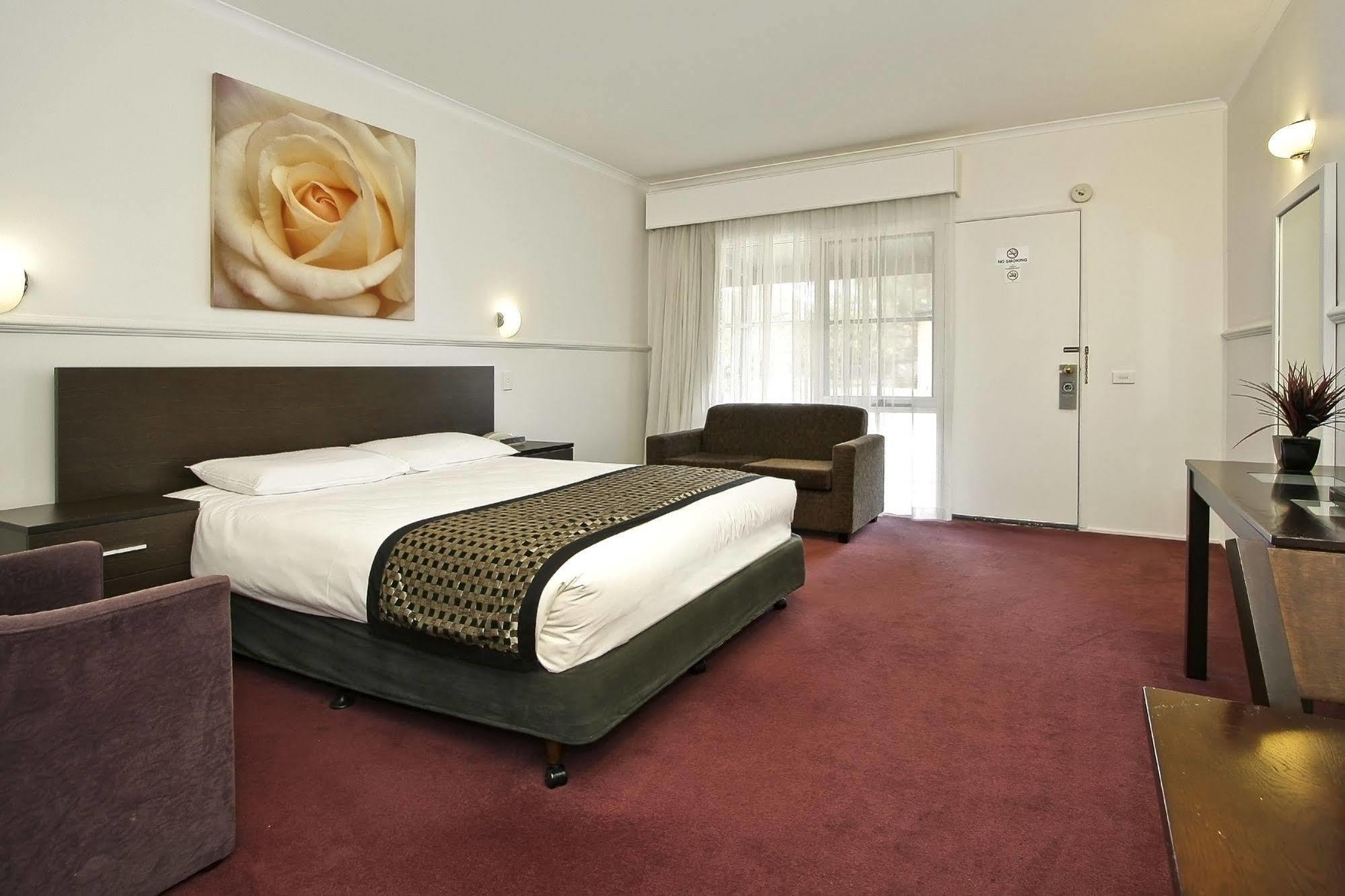 Rowville International Hotel מראה חיצוני תמונה
